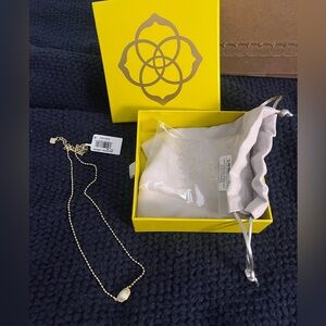 NEW Kendra Scott necklace